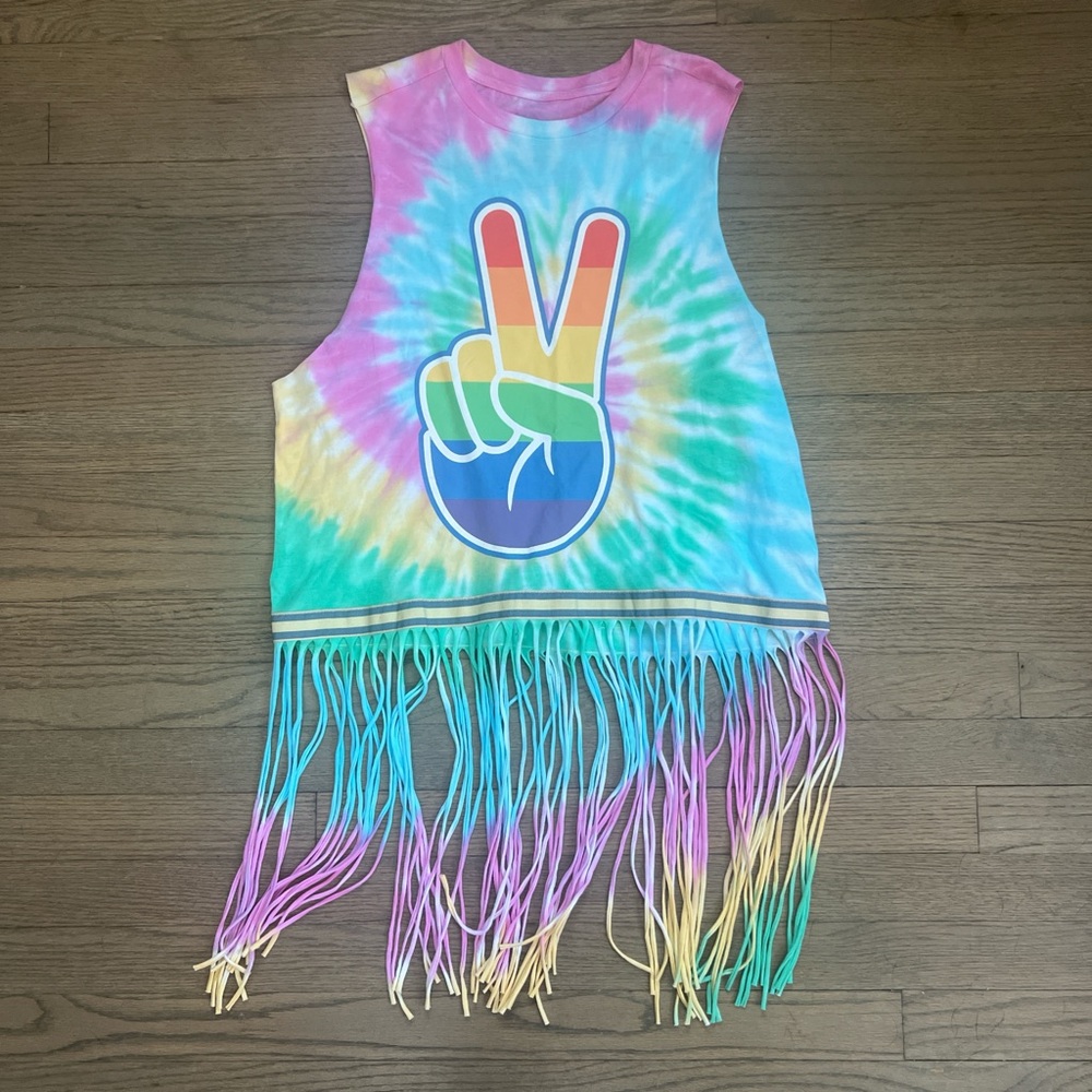 NWT MAD Engine Pride Fringe Tank M